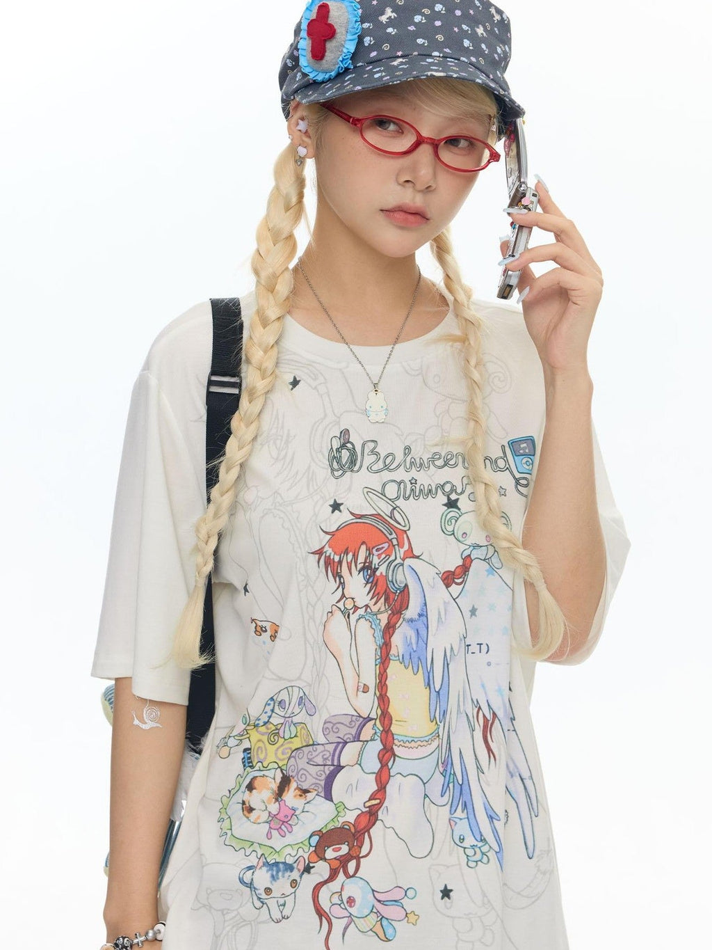 Two Tone Illustrated Loose Women's Lyocell Blend Cooling Short Sleeve T-shirts