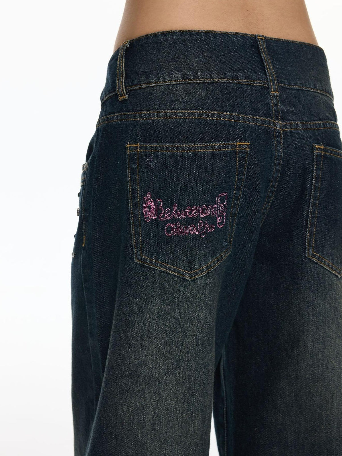Vintage Washed Whisker Slimming Casual Women's Cotton Straight-leg Jeans