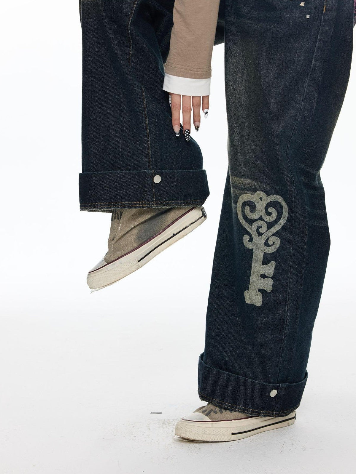 Vintage Washed Whisker Slimming Casual Women's Cotton Straight-leg Jeans