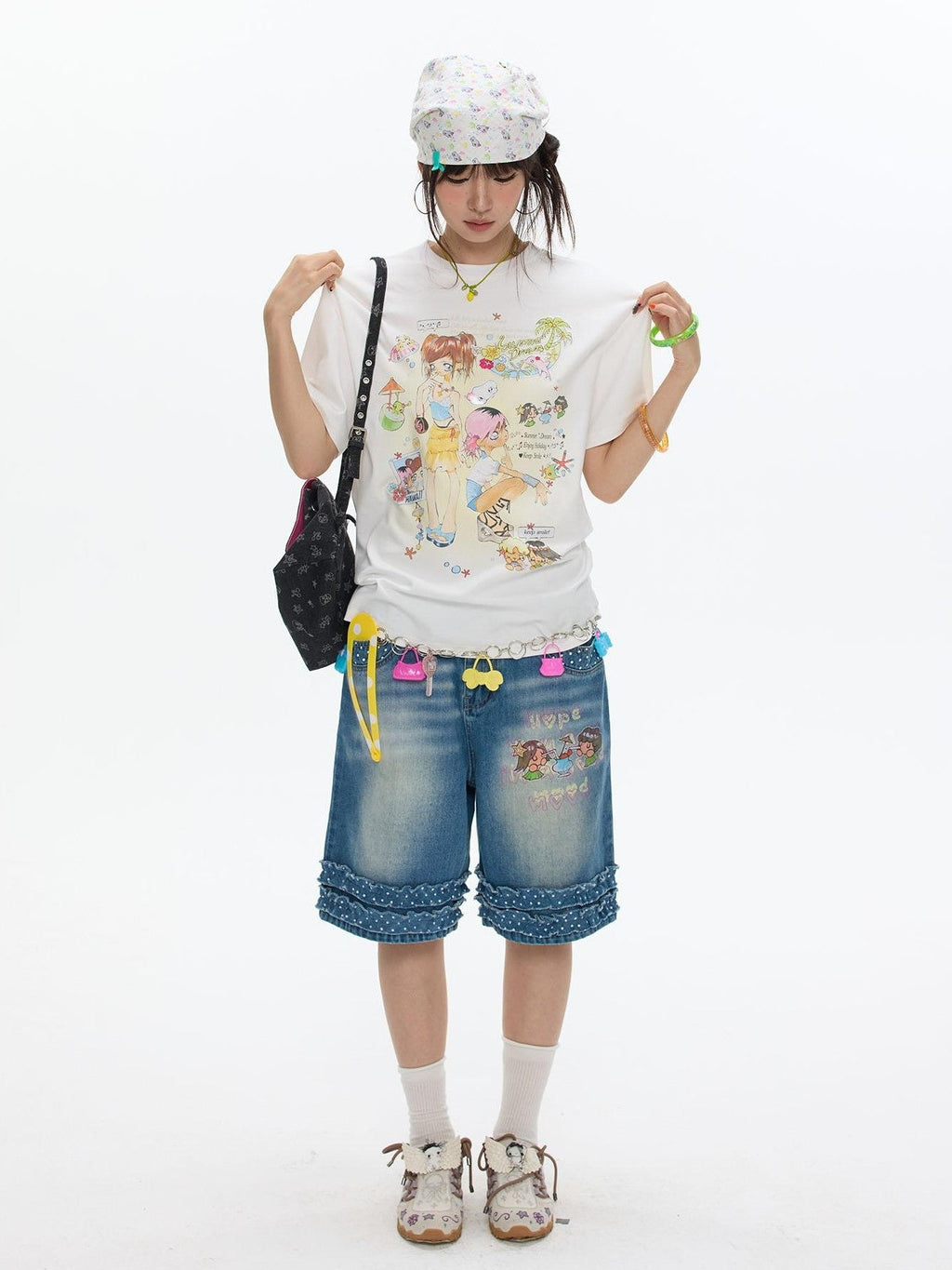 White Printed Round Neck Women's 100 Percent Cotton Oversized T-shirts