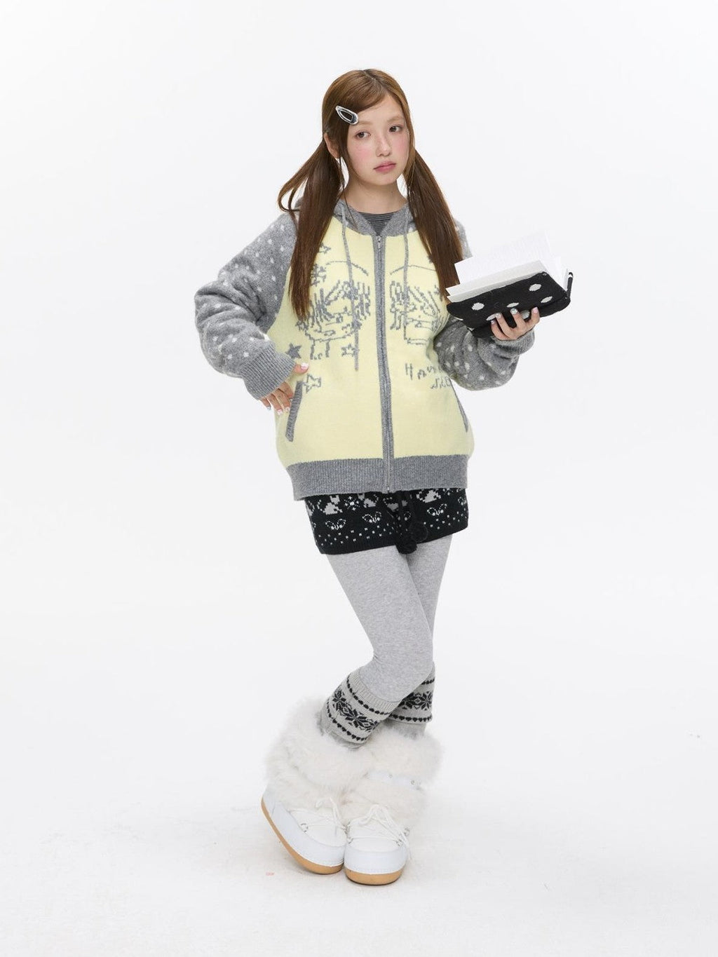 Yellow Gray Polka Thick Jacquard Raglan Hooded Women's Wool Sweaters