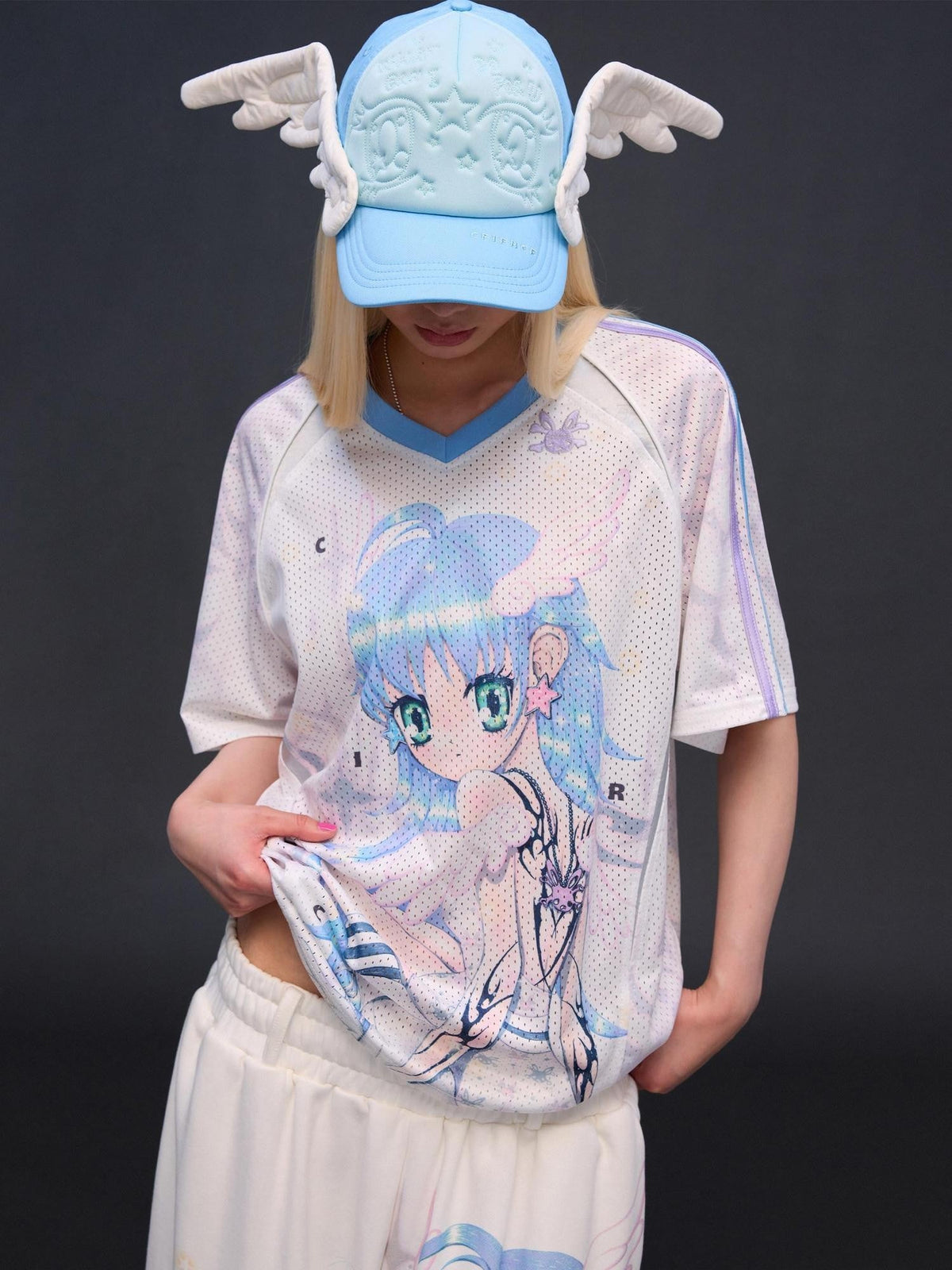 Big Eye Embroidered Angel Wings Women's Poly Cotton Baseball Caps