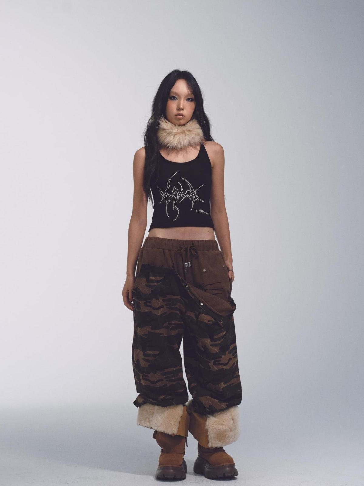 Deformed Camo Low Waist Sweatpants Loose Fit Stretch Print