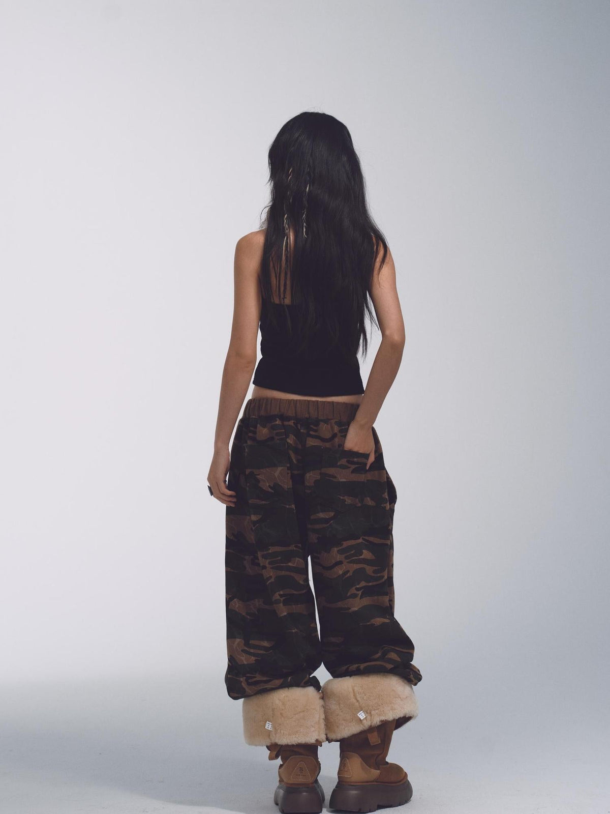 Deformed Camo Low Waist Sweatpants Loose Fit Stretch Print