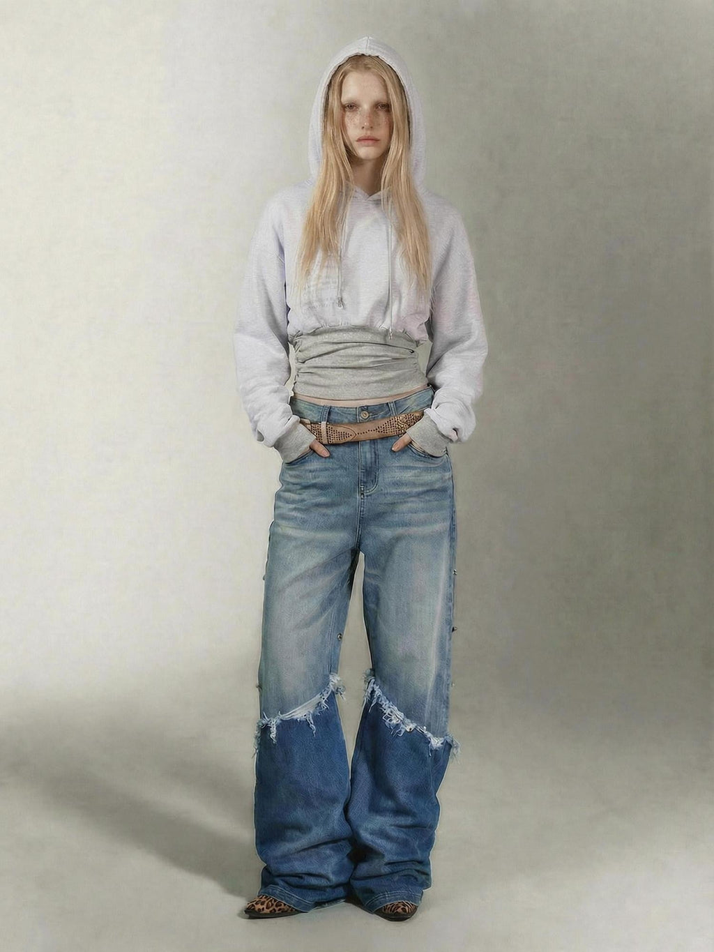 Gray Girl Print Fleece Lined Slim Cropped Women's 100 Percent Cotton Hoodies