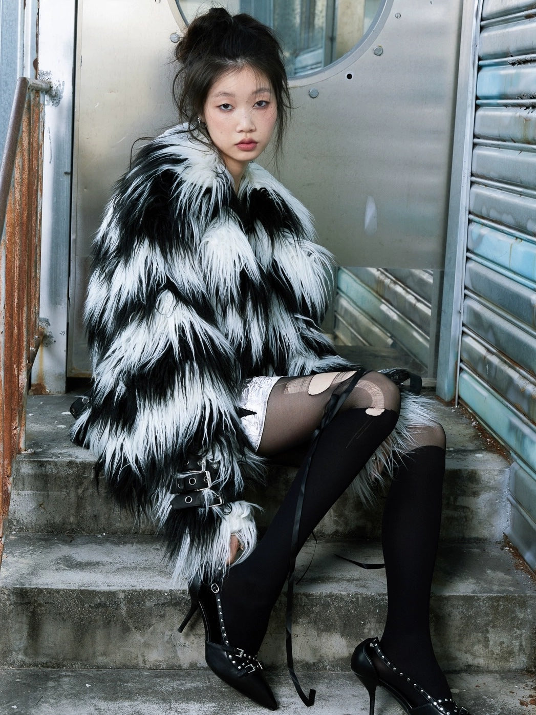 Faux Fur Trim Black White Striped Street Single Breasted Two Button Women Coat