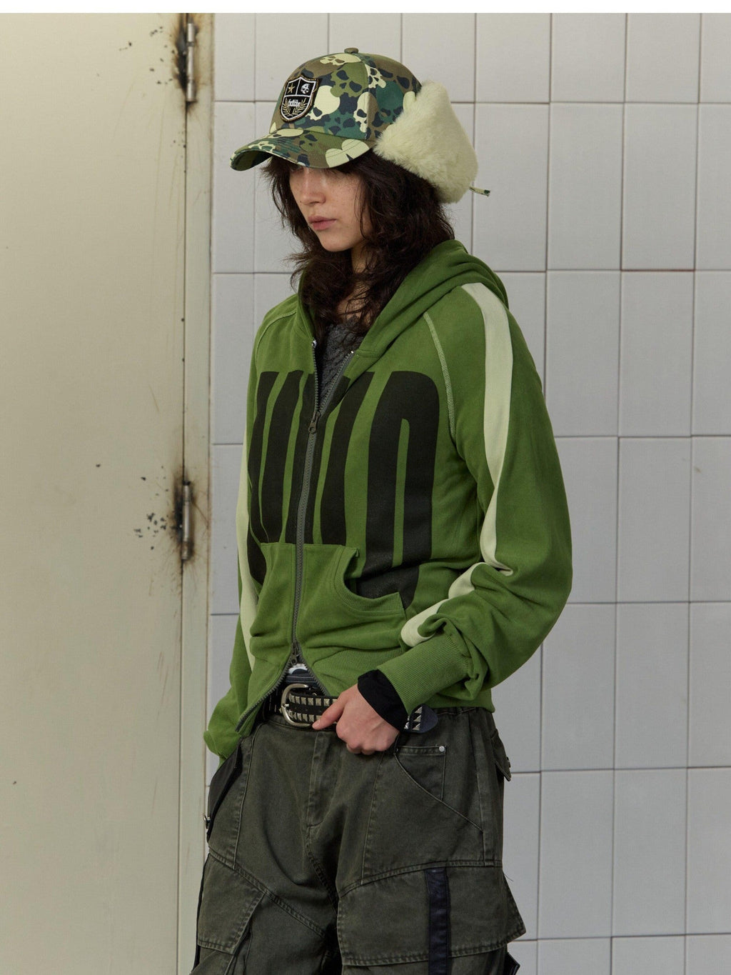 Green Velvet Letter Print Colorblock Women's Viscose Zip-up Hoodies