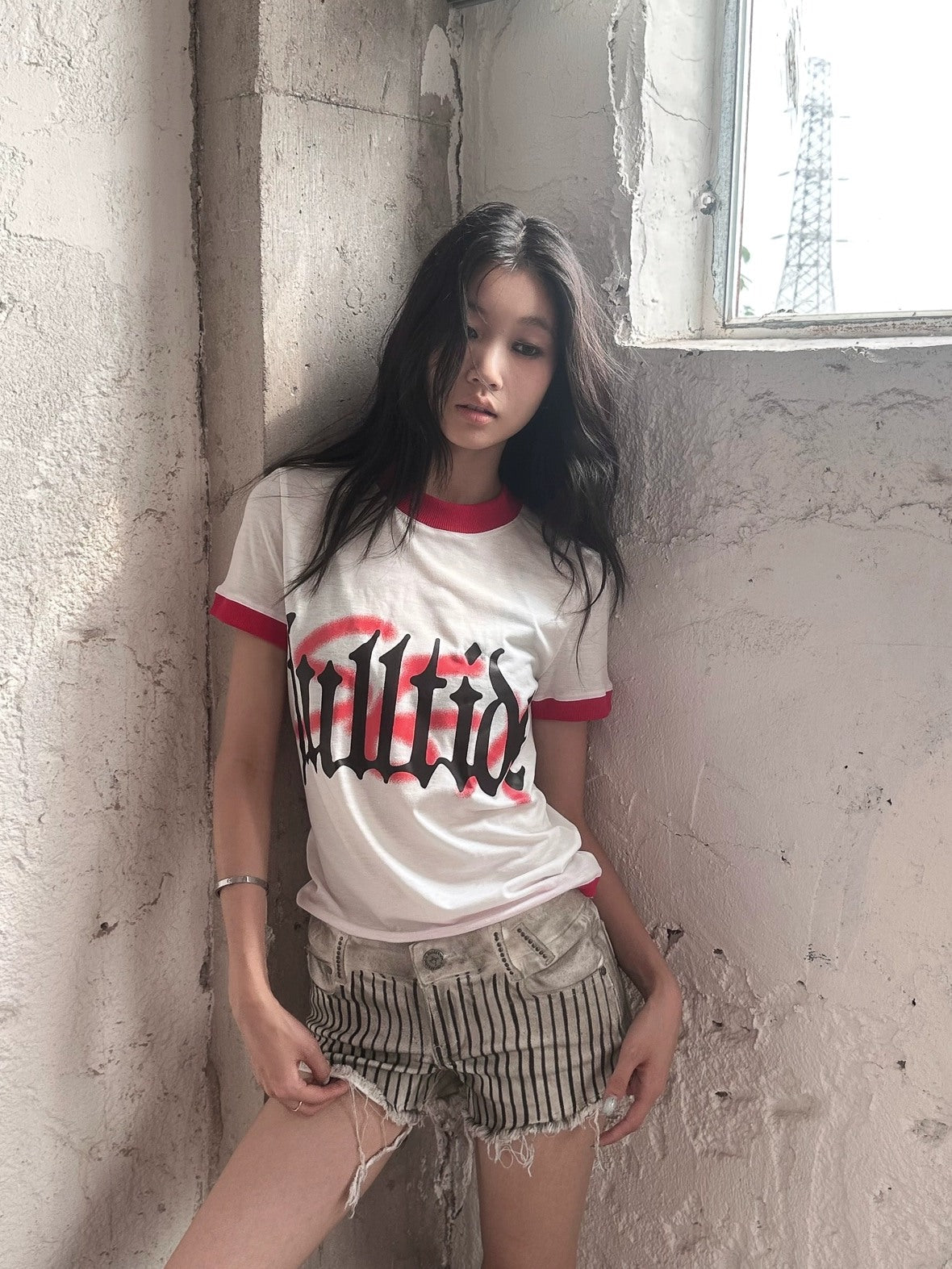 Hot Girl Cropped Round Neck Short Sleeve 100 Percent Cotton Women T-Shirt