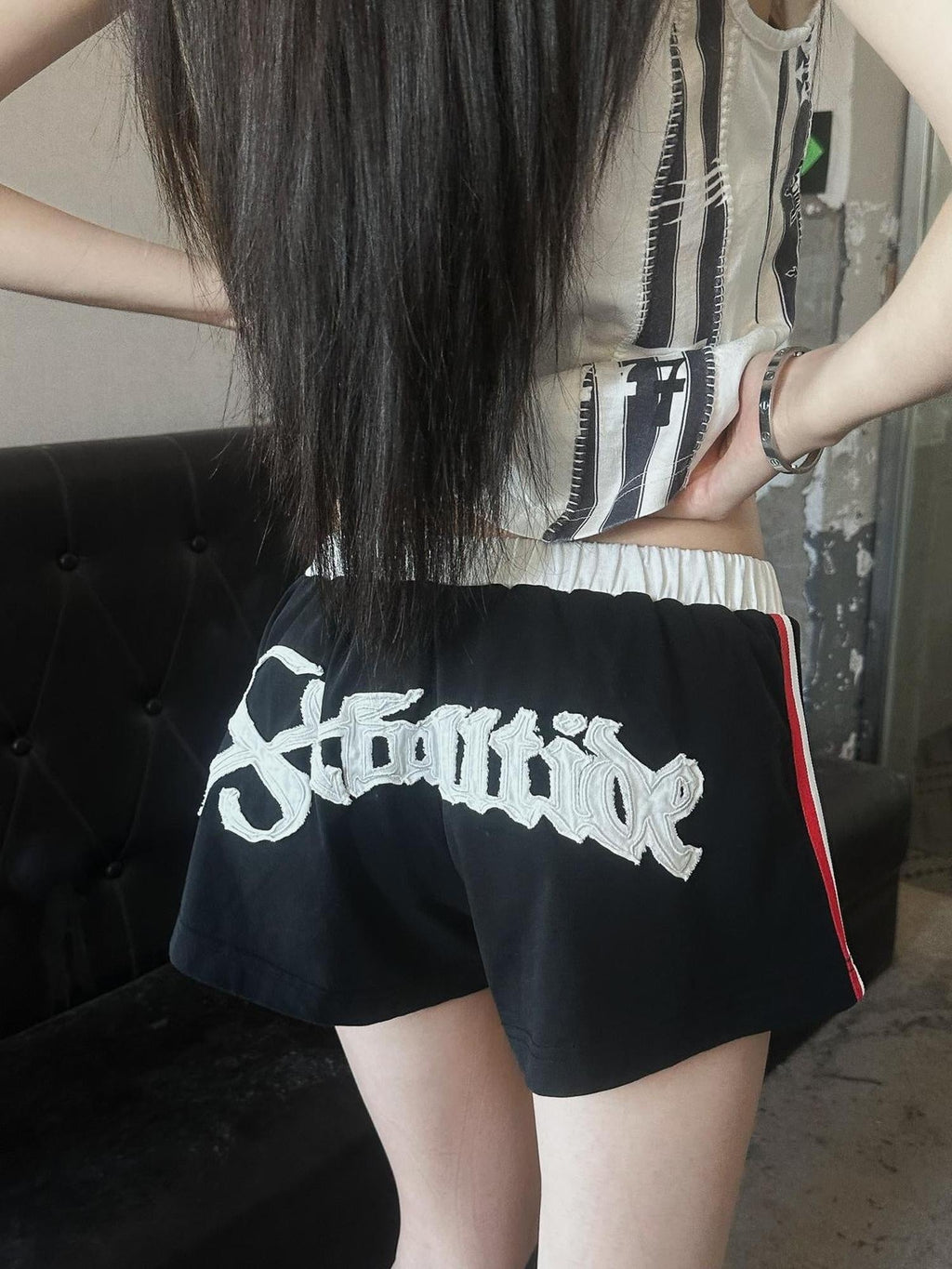 Stretch Cotton Natural Waist Slight Flare Original Design Women Black Red Shorts