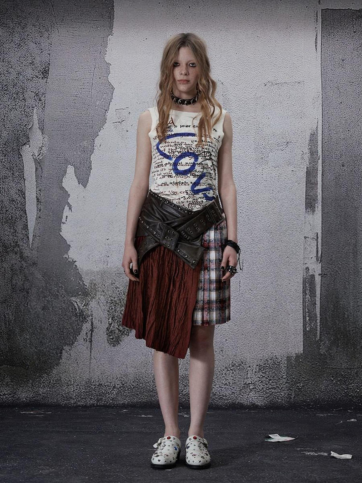 Wine Red Plaid Pleated A Line Mid Waist Studded Tassel Chain Pockets Midi Skirt