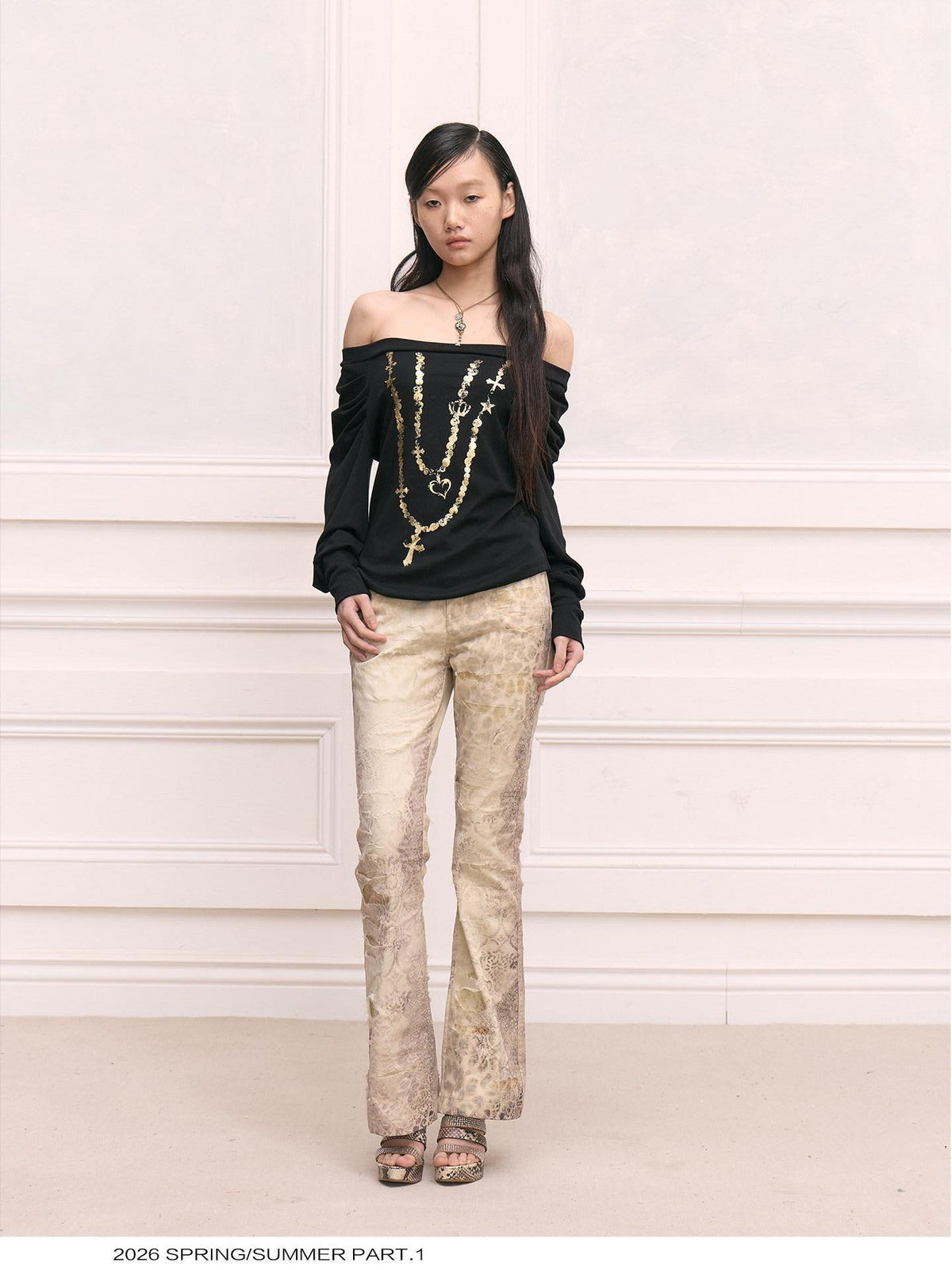 Black Gold Foil Chain Asymmetrical Raglan Women's Modal Long Sleeve T-shirts