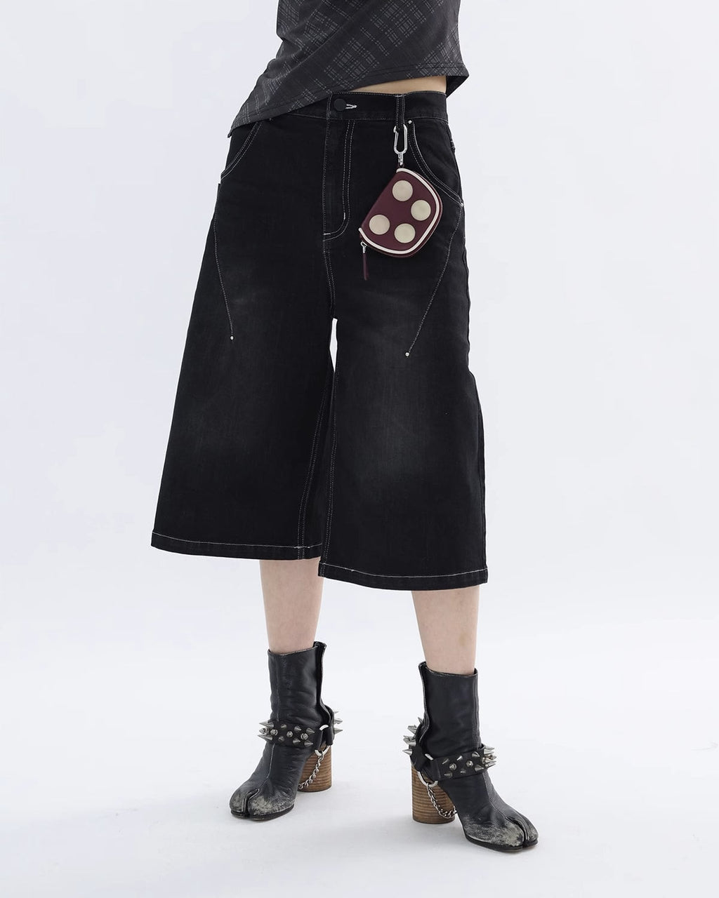FUZZYKON | Washed Black Cross Stitch Punk Style Short Pants [ID:]