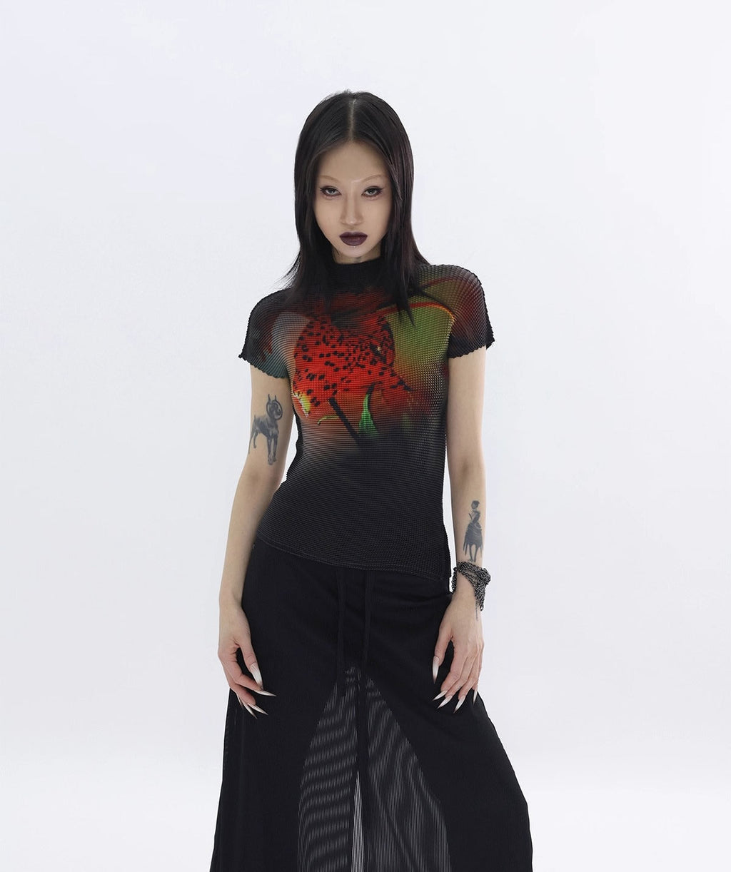 FUZZYKON | Lily Flame Grid Pleated Stretch Mock Neck T-Shirt [ID:]