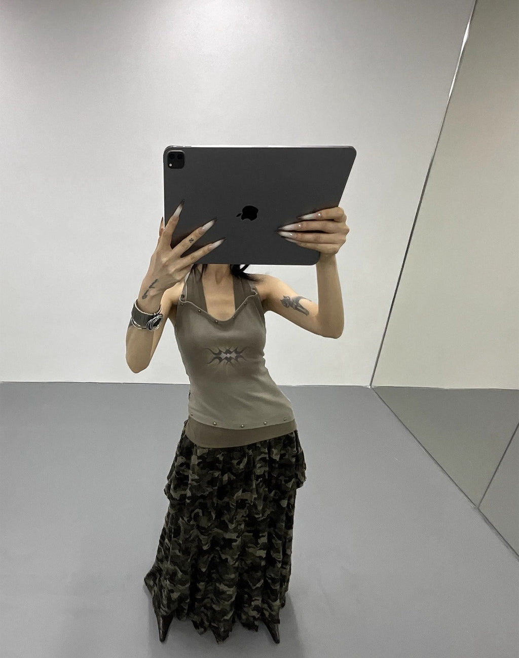 FUZZYKON | Bronze Rivet Halter Vine Layered Slim Fit Tank [ID:]