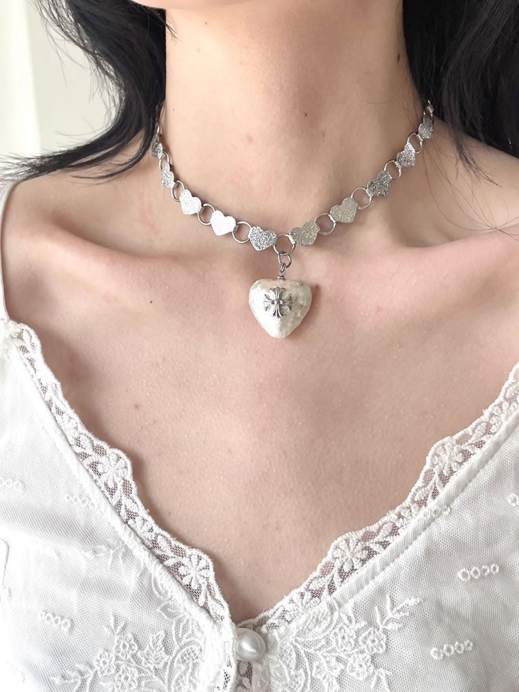 tria セレクト | Vintage Cross Heart Pendant Layered Chain Necklace [ID:]
