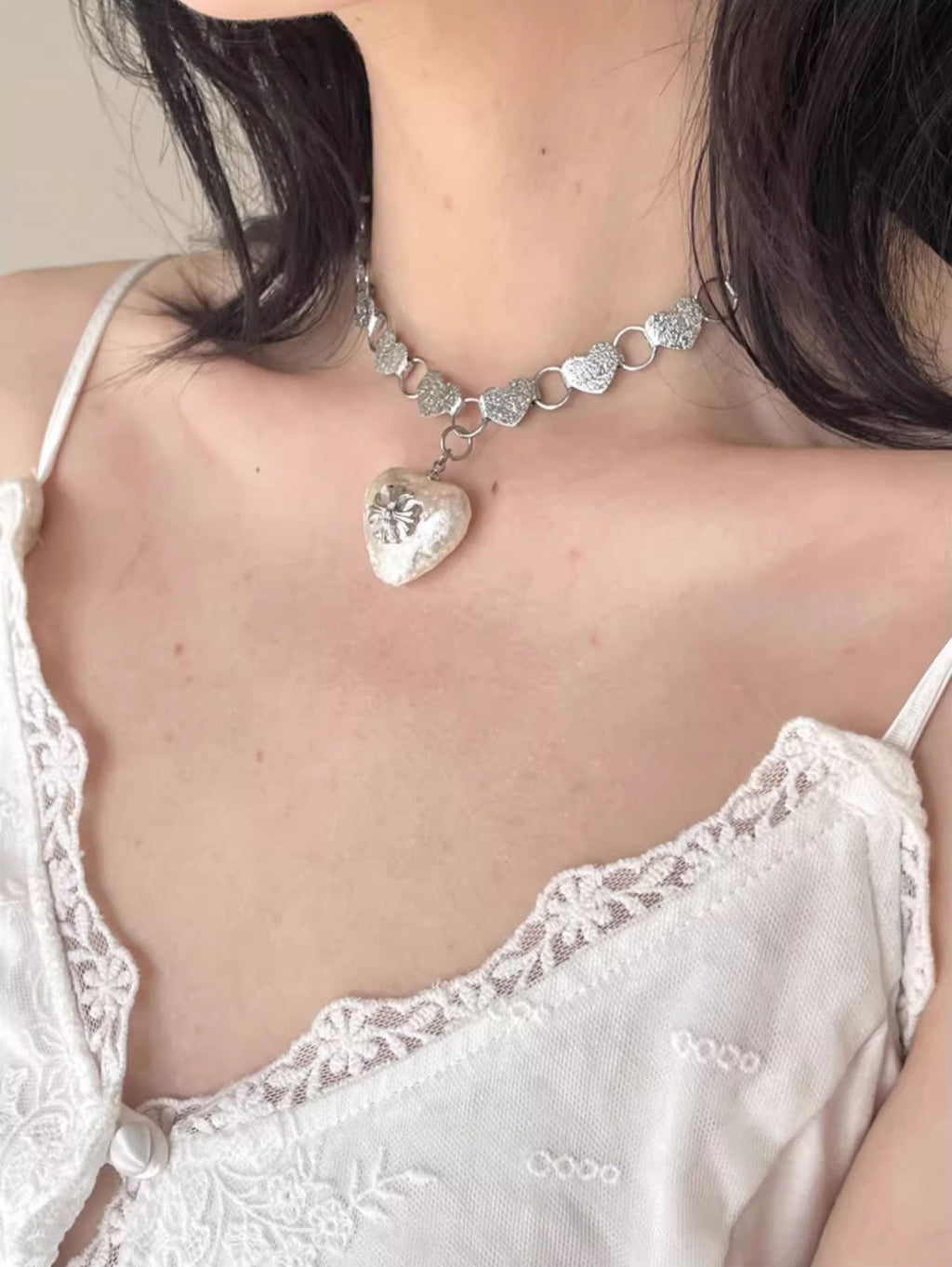tria セレクト | Vintage Cross Heart Pendant Layered Chain Necklace [ID:]