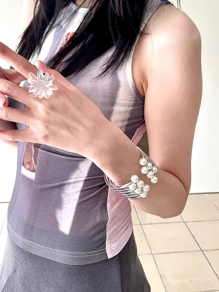Matte Floral Adjustable Chunky Statement Finger Ring
 [ID:0033AC]
