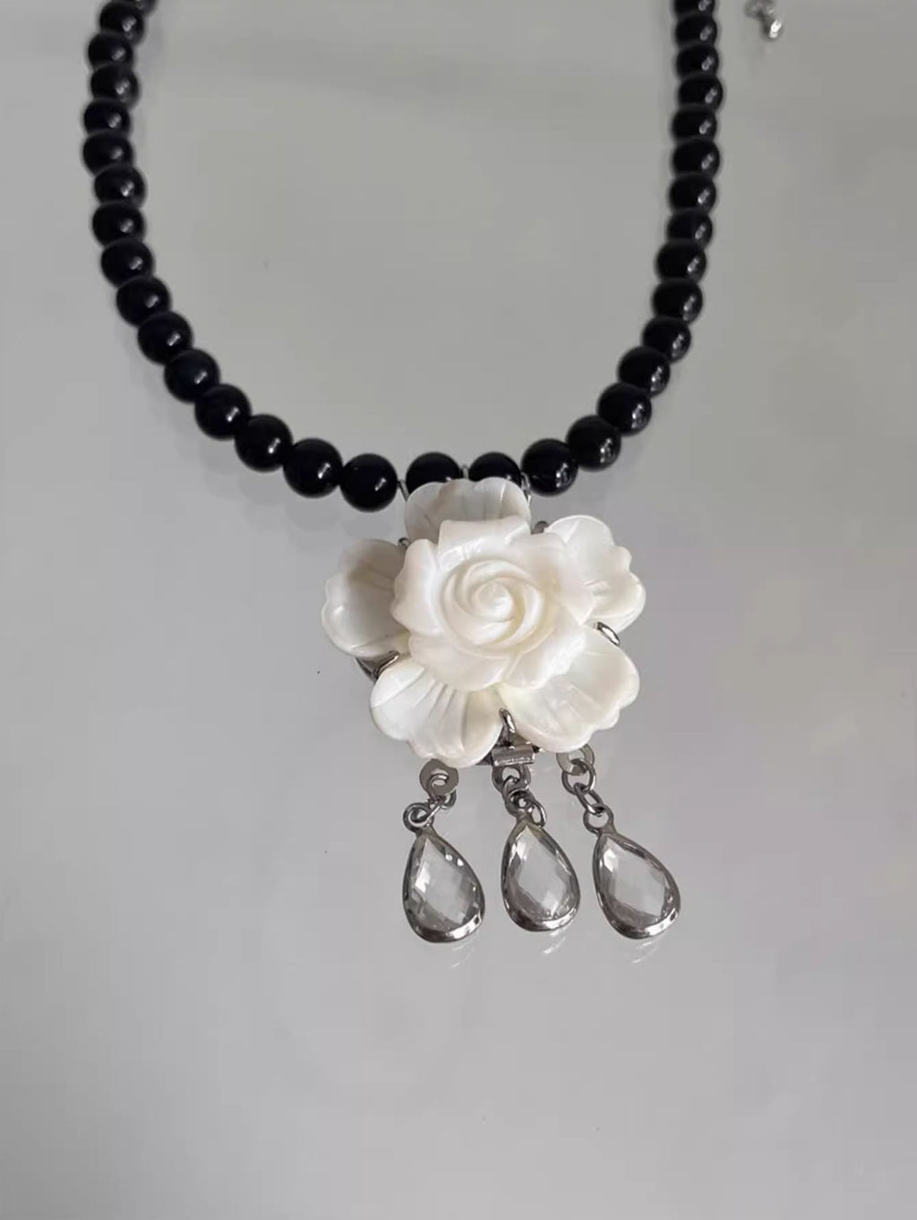 New Chinese Style Floral Shell Beaded Natural Stone Necklace
 [ID:0040AC]