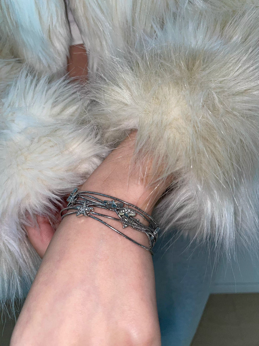 Layered Magnetic Star Rhinestone Bracelet Set Accessory
 [ID:0042AC]