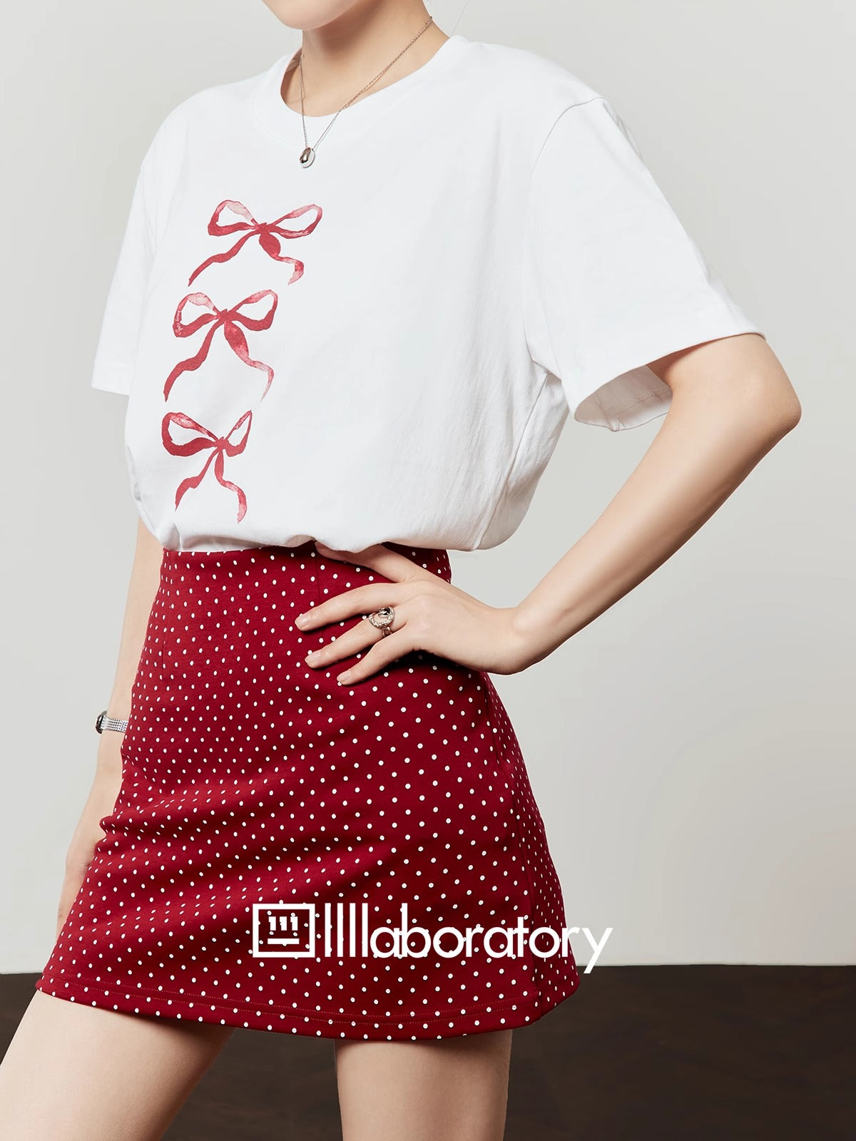 Zhouliwu Round Neck Loose Fit Graphic Cotton T-Shirt
 [ID:0046TO]