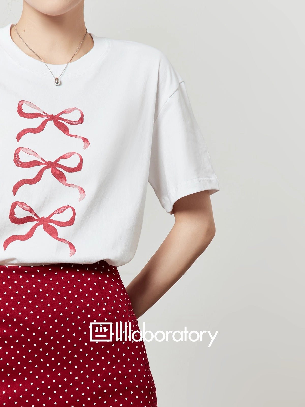 Zhouliwu Round Neck Loose Fit Graphic Cotton T-Shirt
 [ID:0046TO]