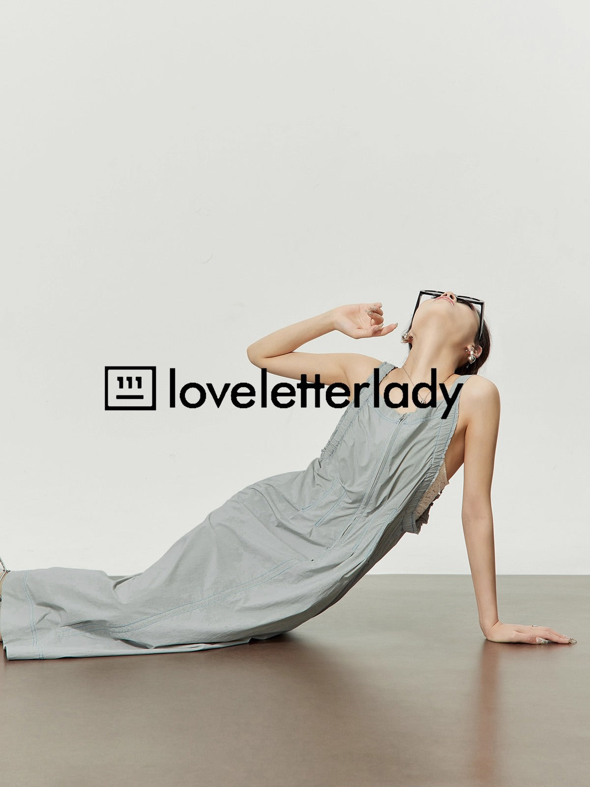 Light Gray Stitch Pleated Utility Style Summer Casual Dress
 [ID:0049OP]
