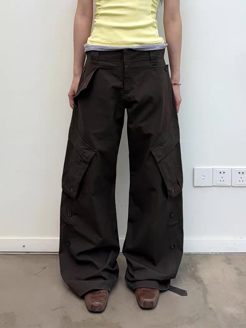 Diagonal Bellows Pocket Trousers in Deep Khaki or Off-White