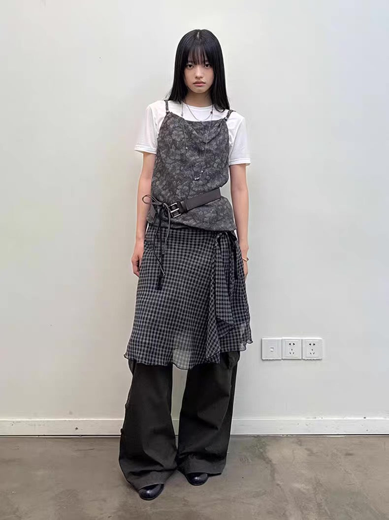Diagonal Bellows Pocket Trousers in Deep Khaki or Off-White