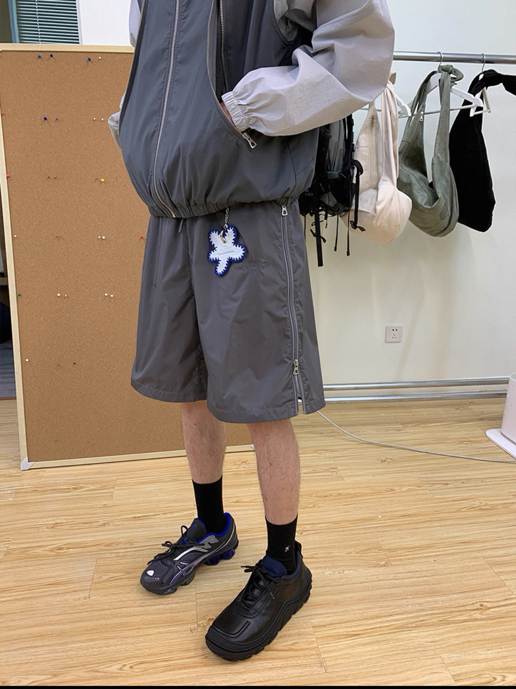 Switch Zip Shorts