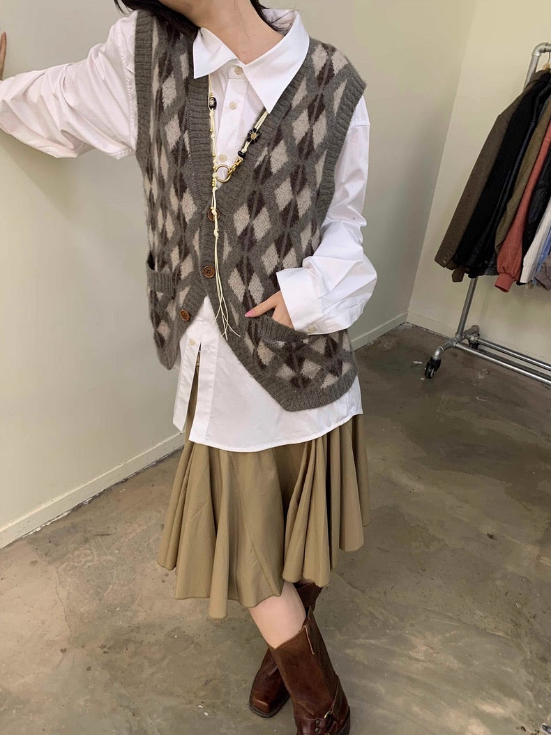 Offset Wave Button-Up Shirt