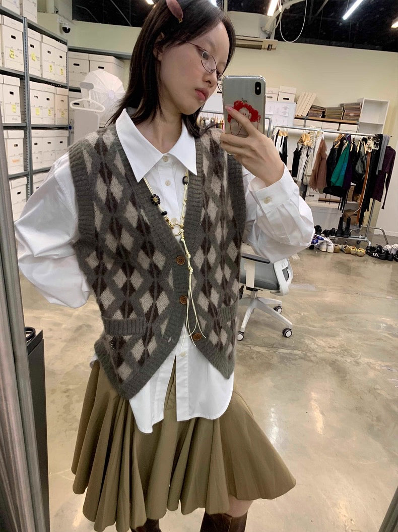 Offset Wave Button-Up Shirt