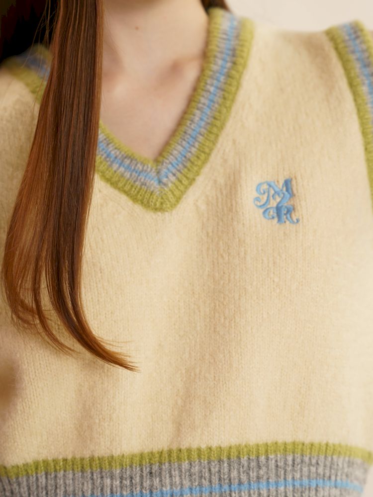 Chic Knit Sweater Vest