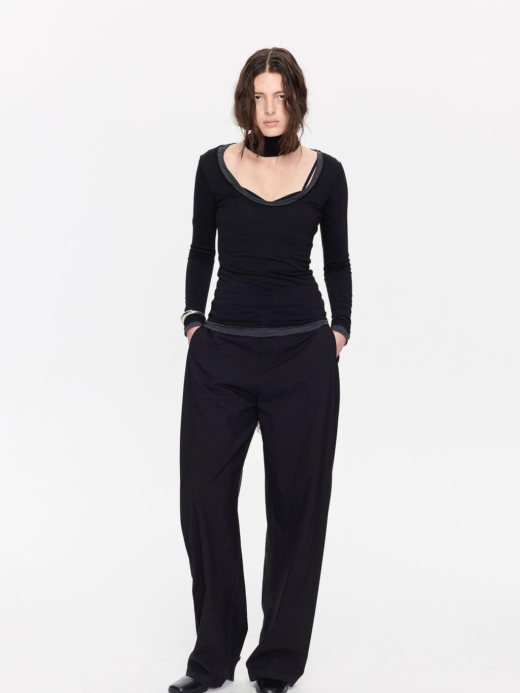 Black Minimal Pleated Tapered Relaxed Women's Polyester Blend Tailored Pants