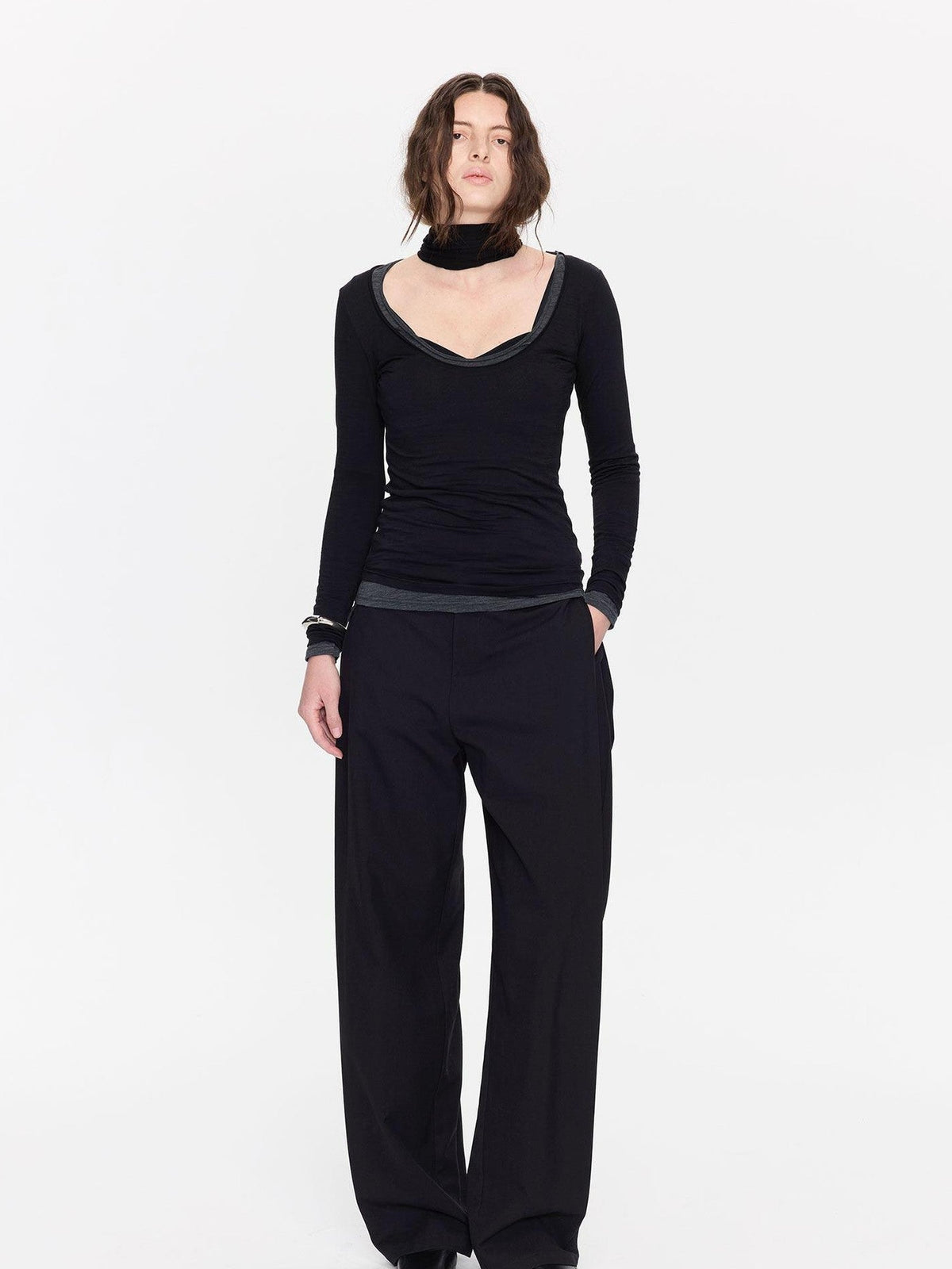 Black Minimal Pleated Tapered Relaxed Women's Polyester Blend Tailored Pants