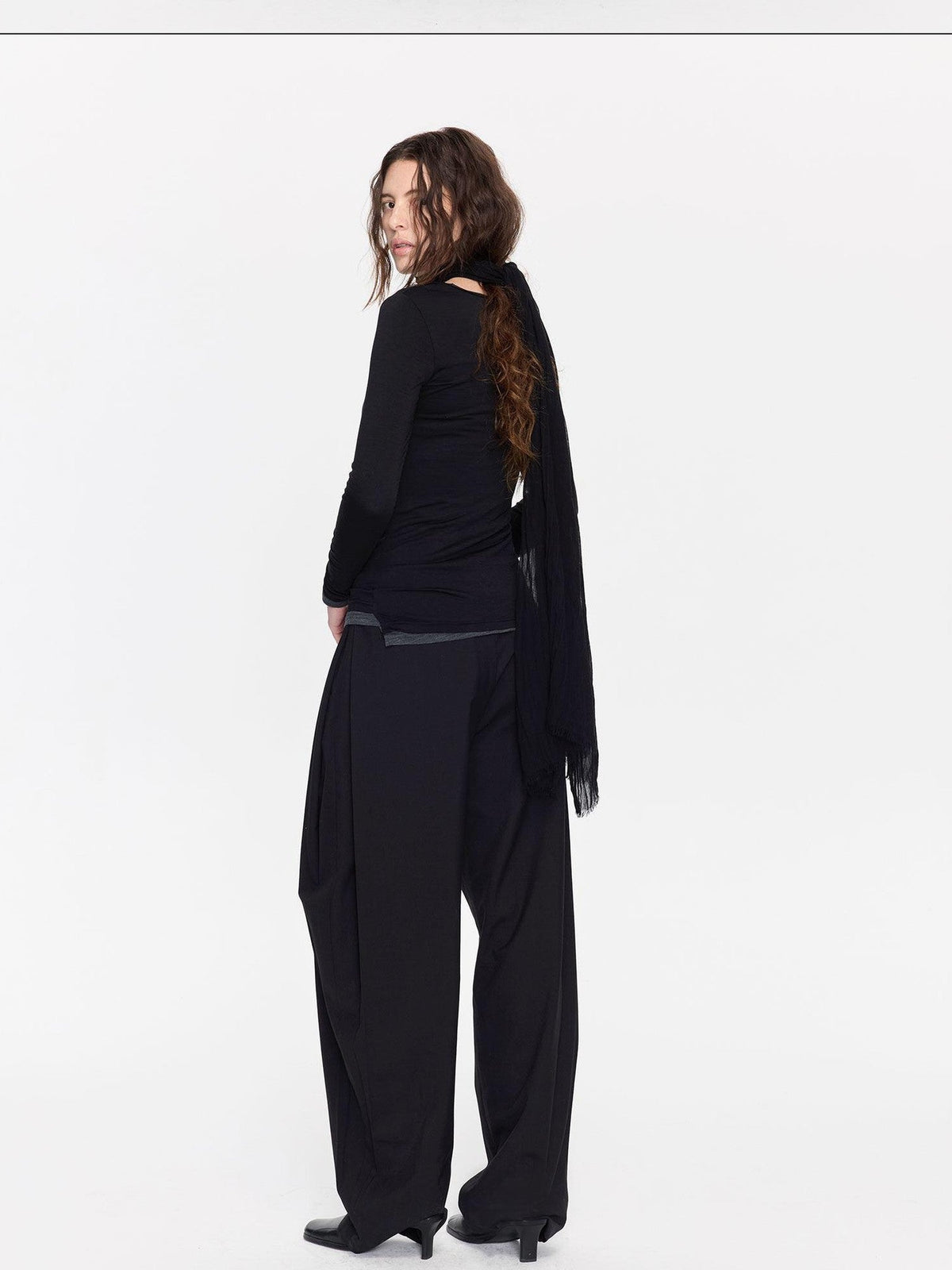 Black Minimal Pleated Tapered Relaxed Women's Polyester Blend Tailored Pants