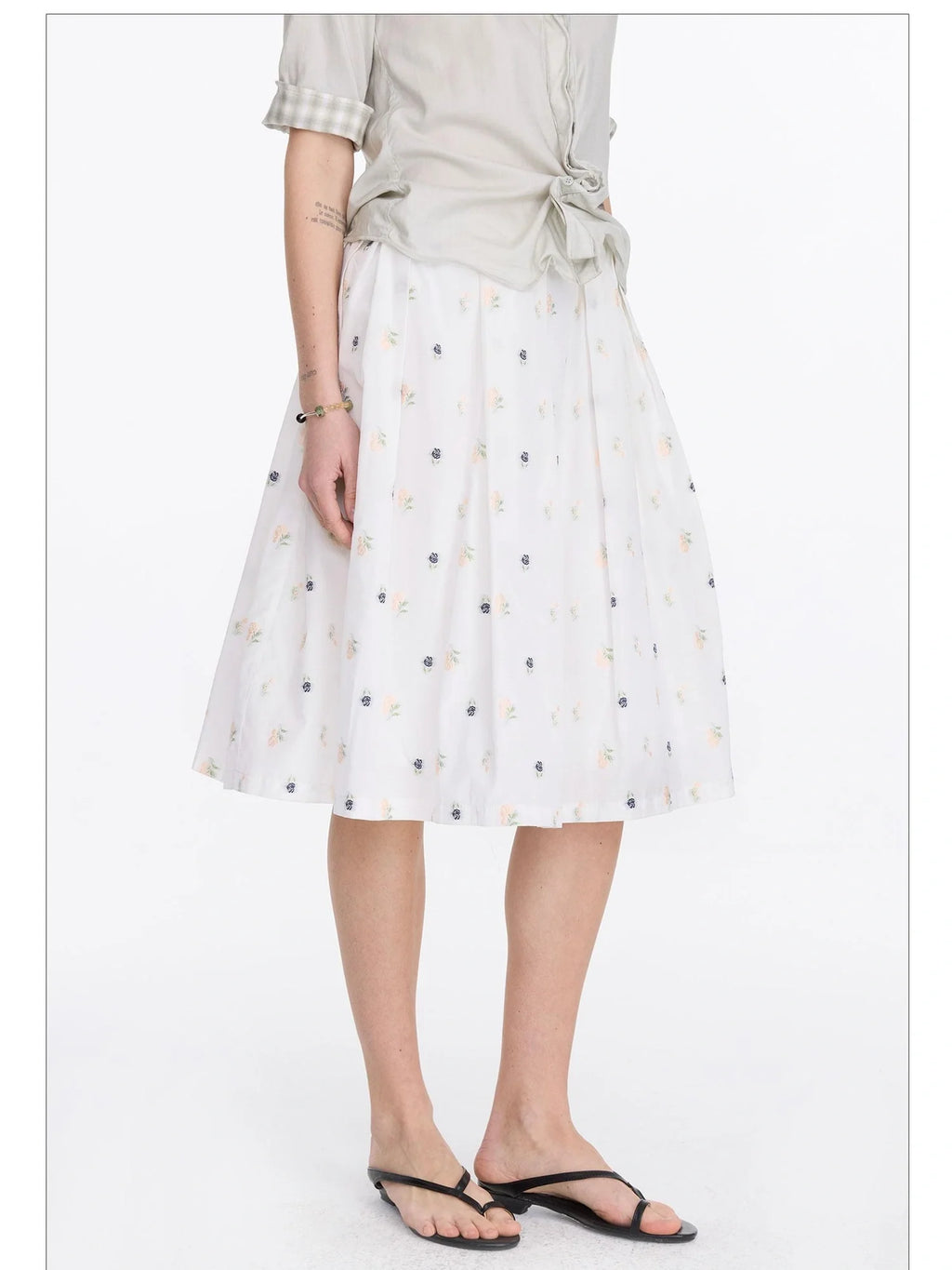 Floral Embroidered A Line Skirt