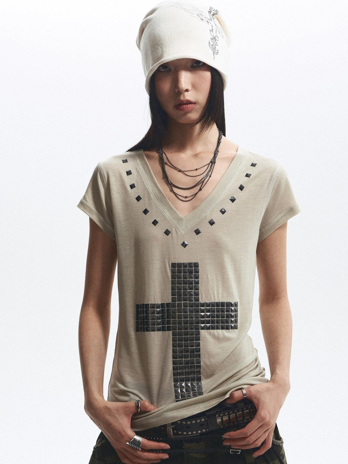 Loose Fit Cross Rhinestone Rivet V-neck Women's Lyocell Short Sleeve T-shirts