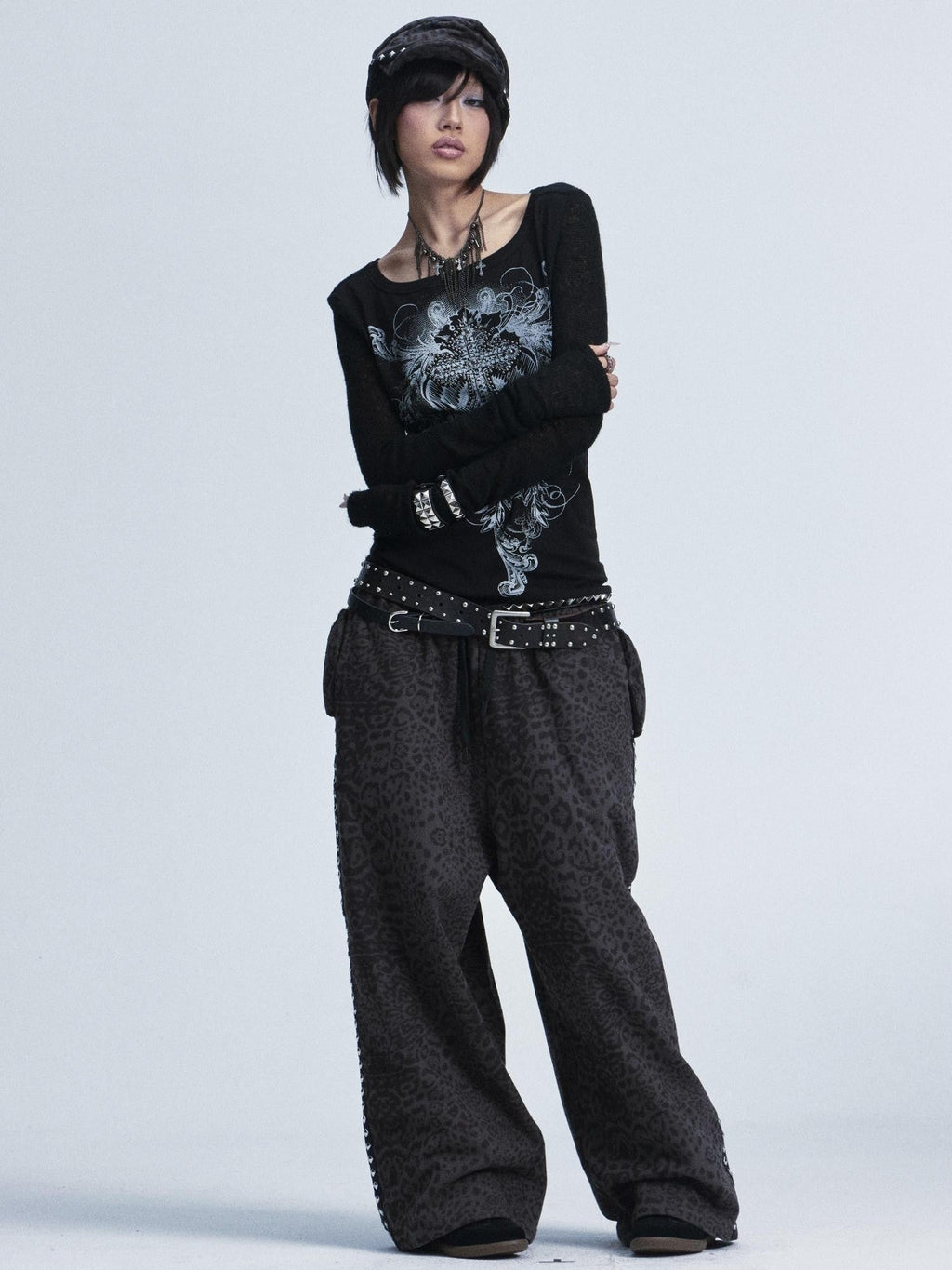 Two Tone Spliced Studded Cross Print Women's Stretch Long Sleeve T-shirts