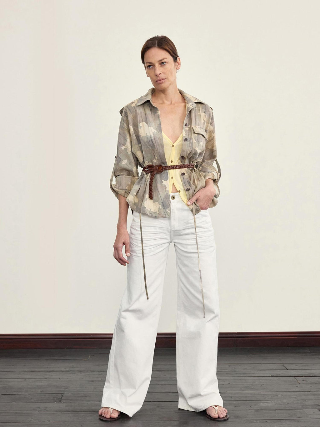 Elegant Casual White Textured Pleated Straight Jeans