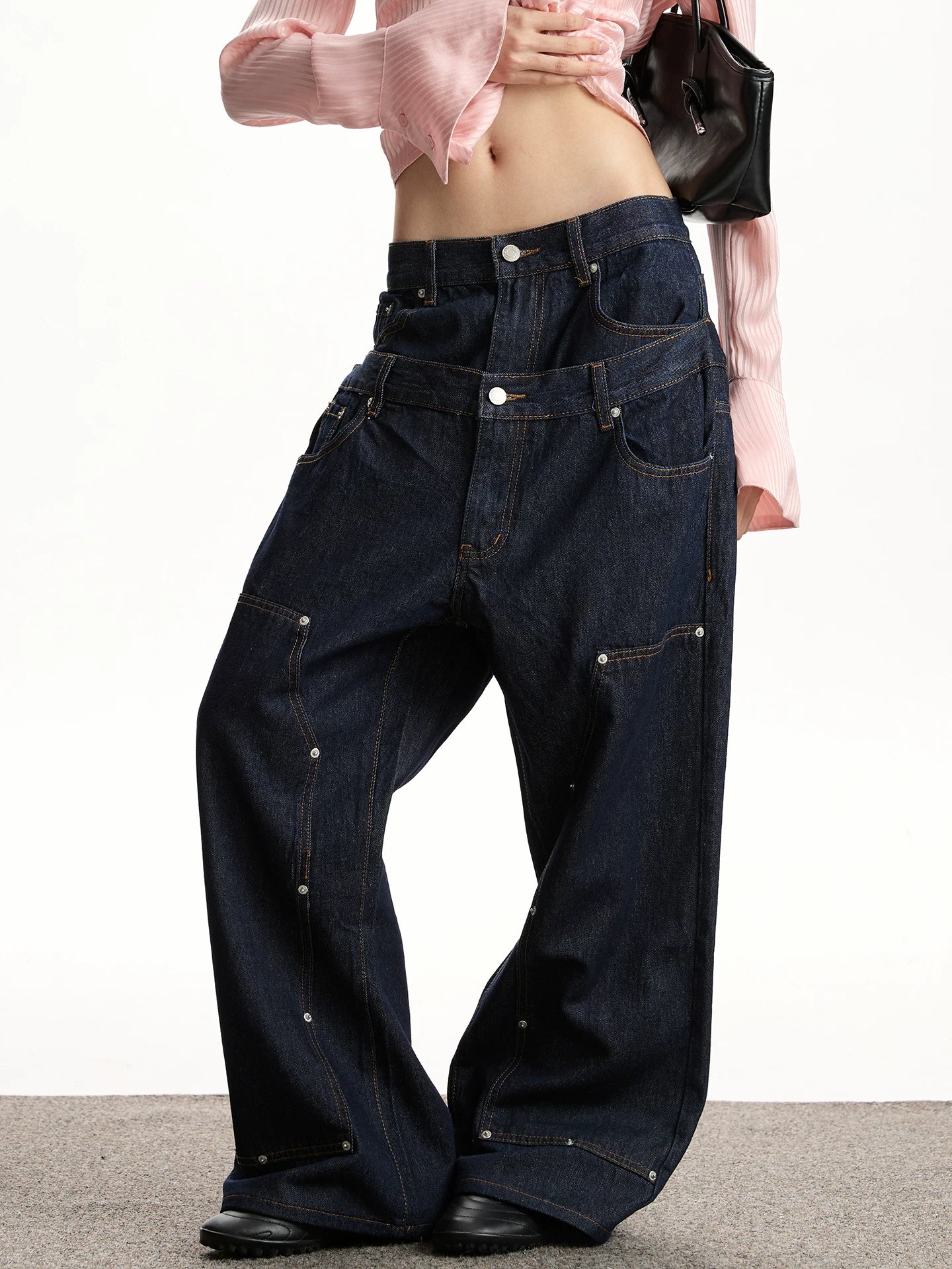 RETRO RIVET STRAIGHT JEANS