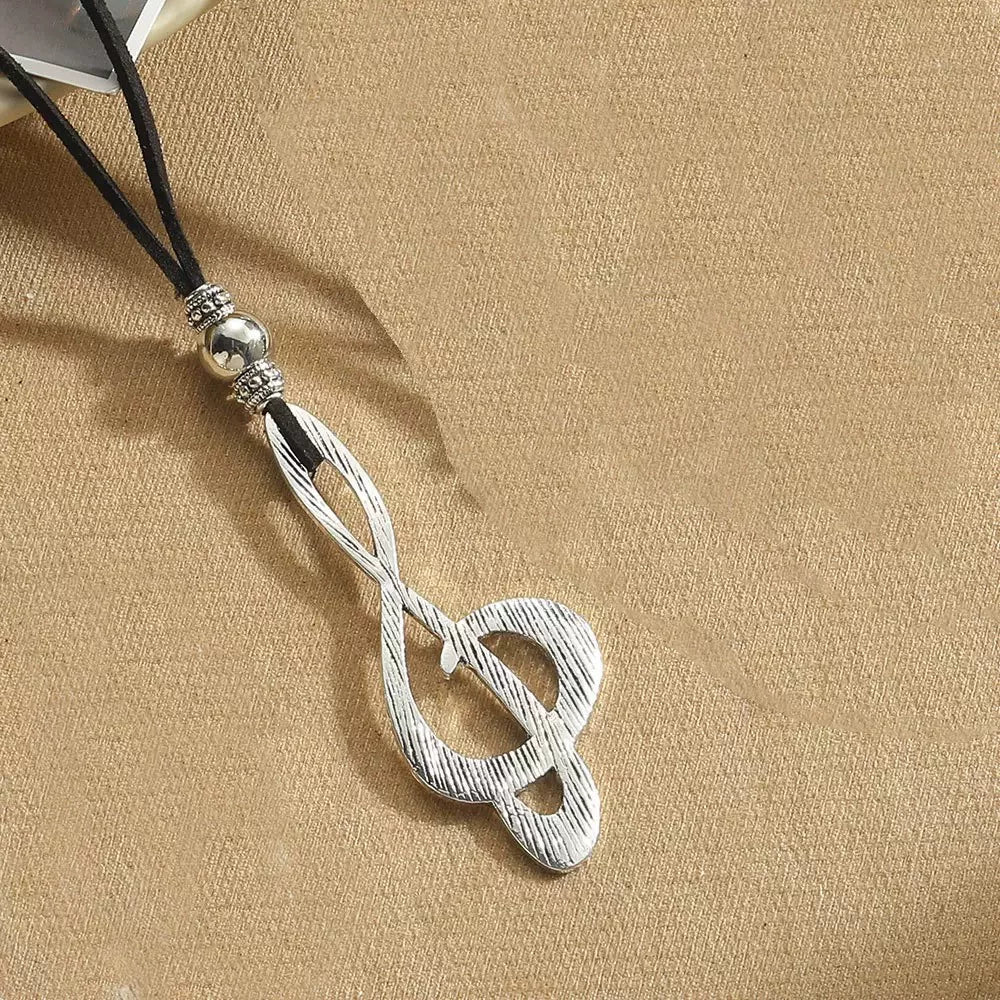 BOHEMIAN VINTAGE NECKLACE