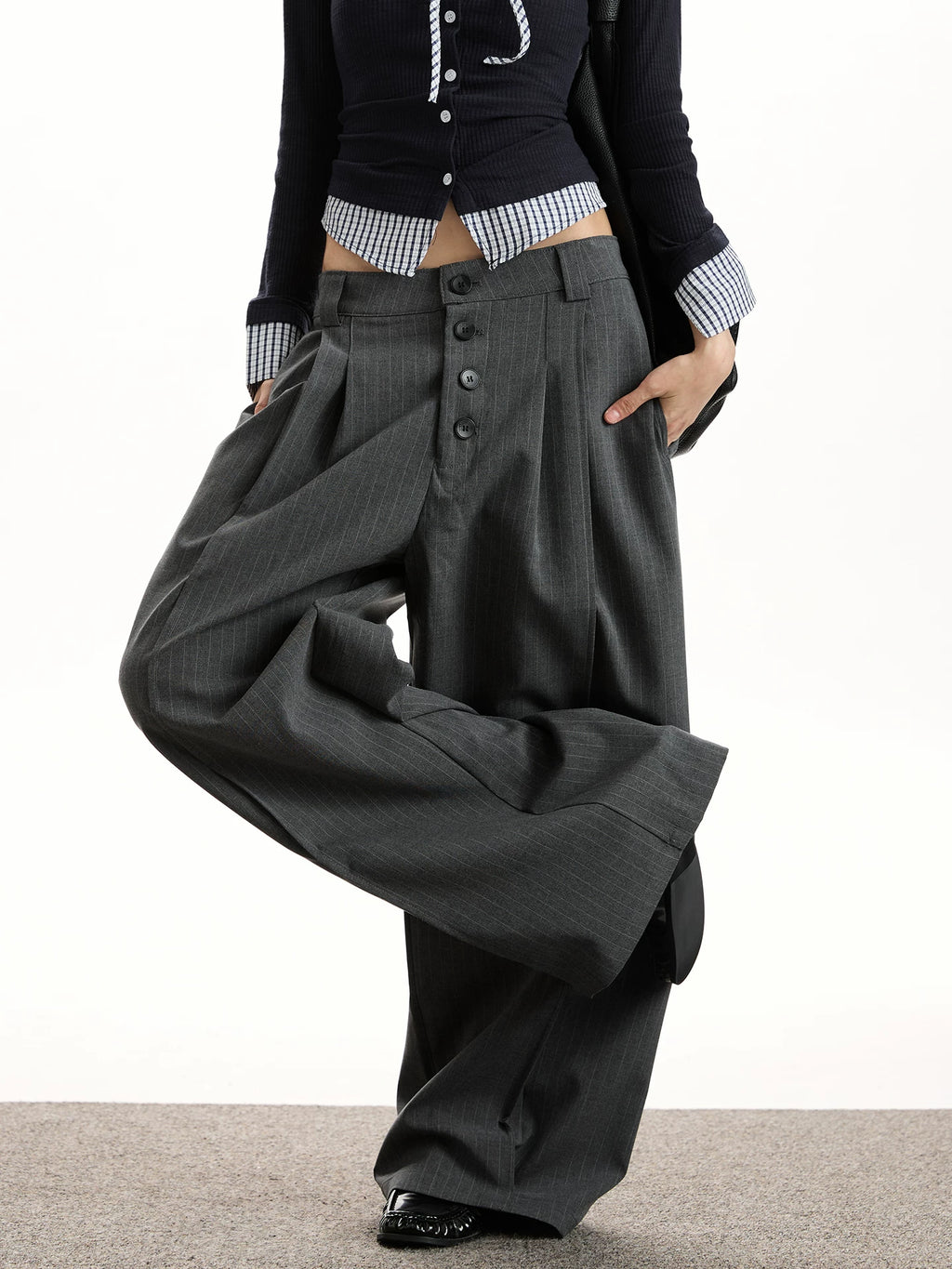 RETRO STRIPED BUTTONED PANTS