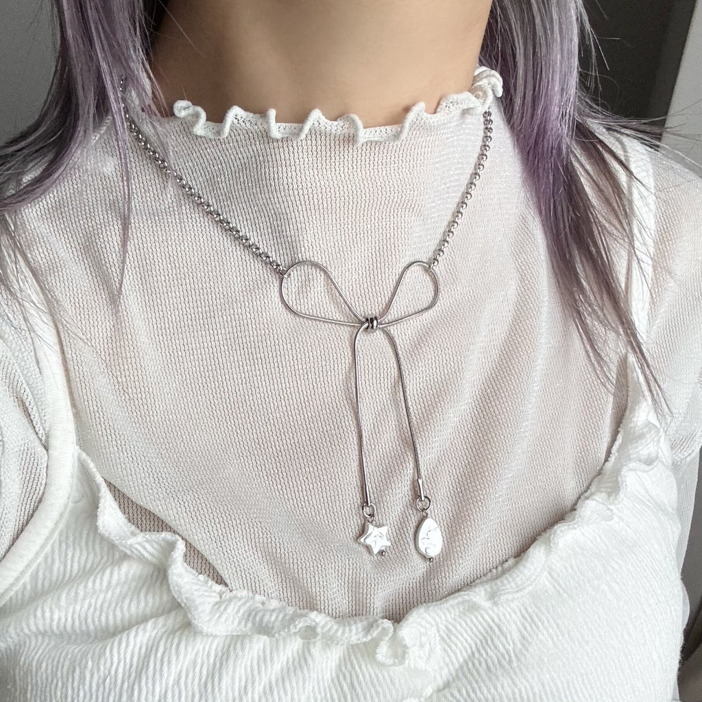 RETRO SNAKE BONE NECKLACE