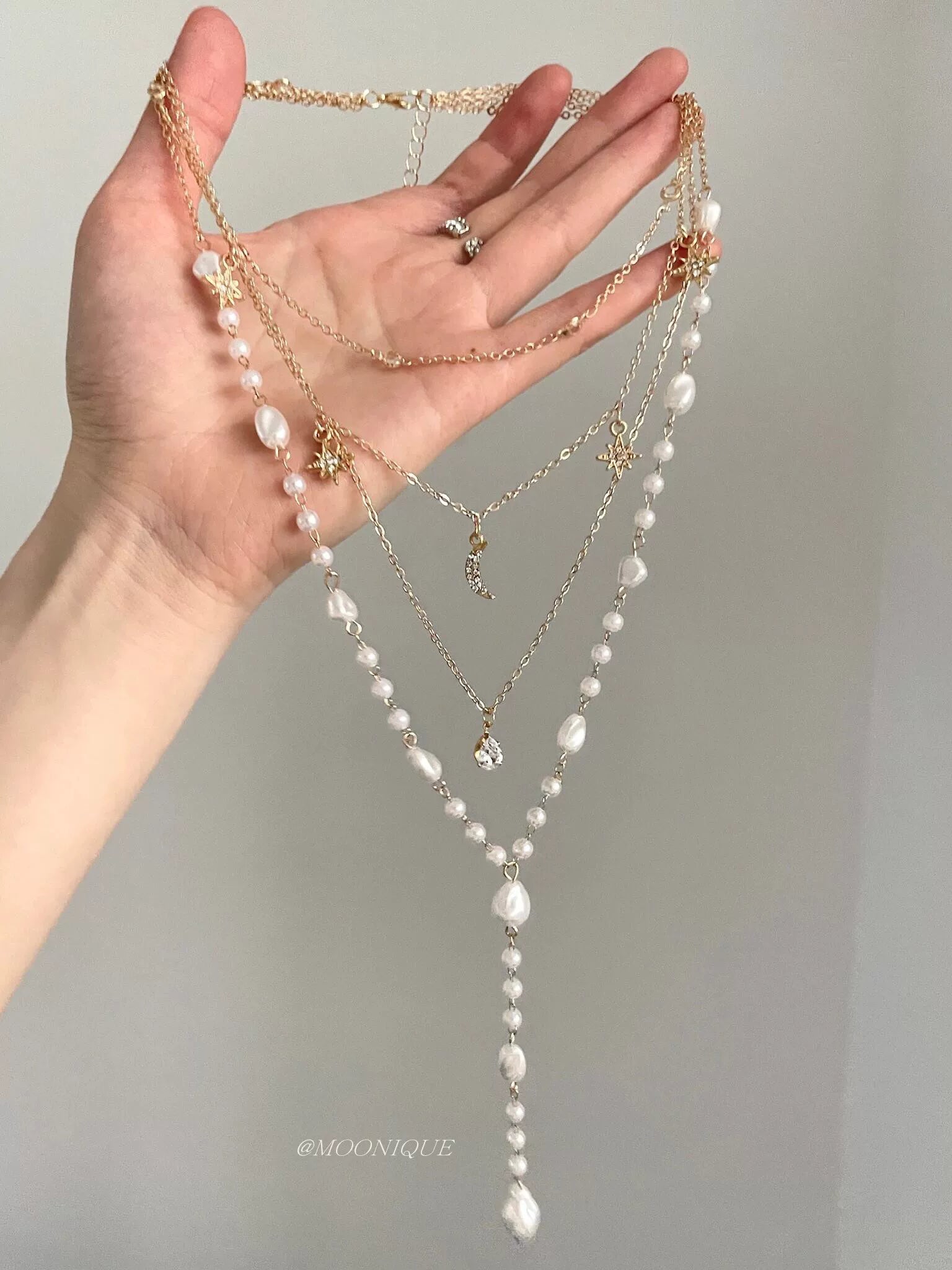 BAROQUE PEARL TASSEL NECKLACE