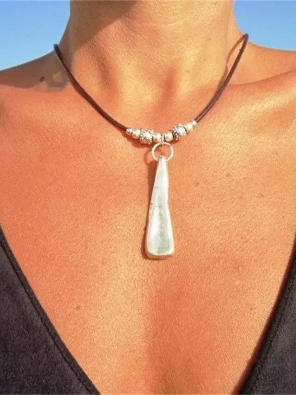 BOHEMIAN LONG NECKLACE