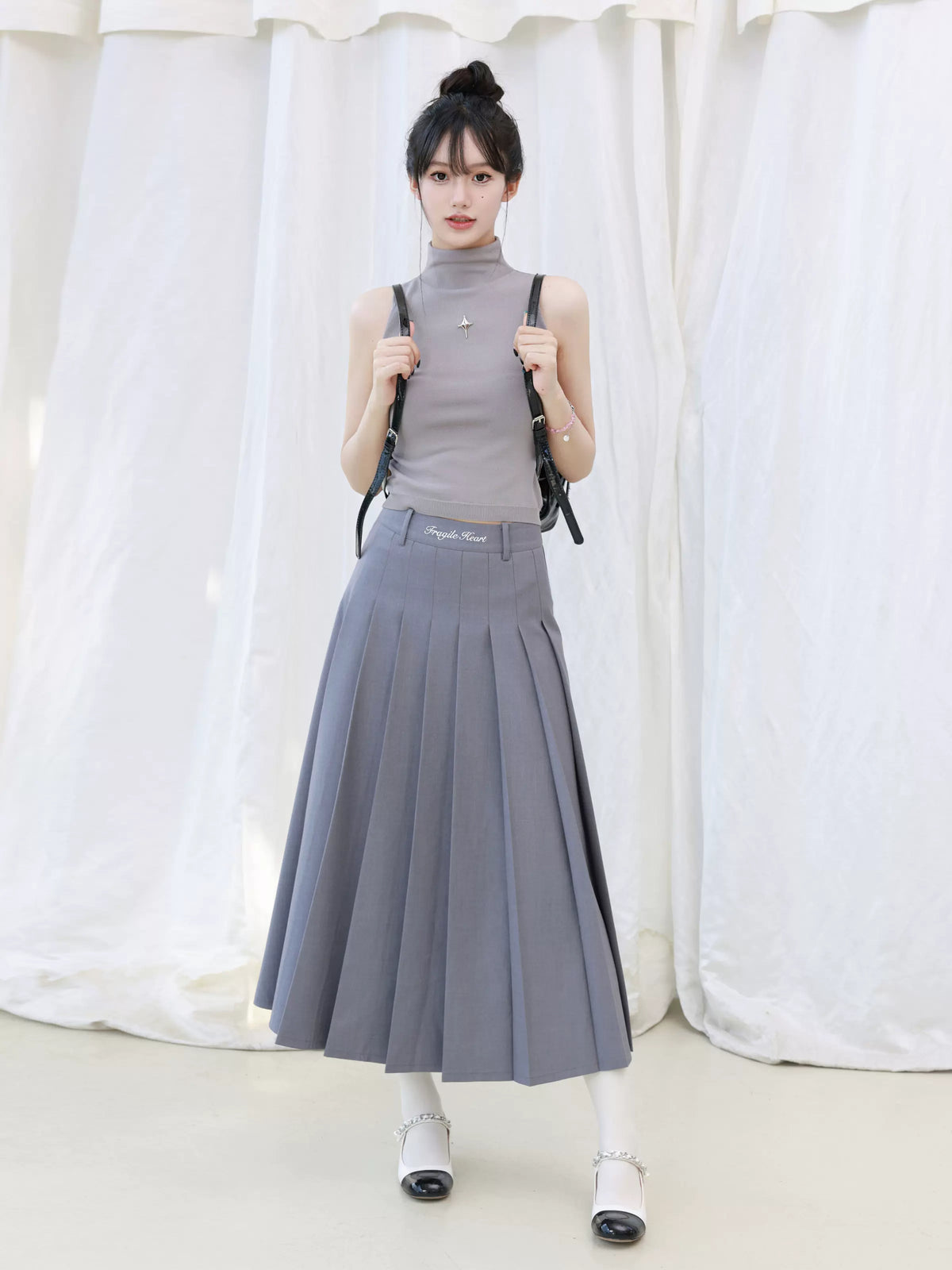 Turtleneck Sleeveless Inner Wear Slim Fit Top