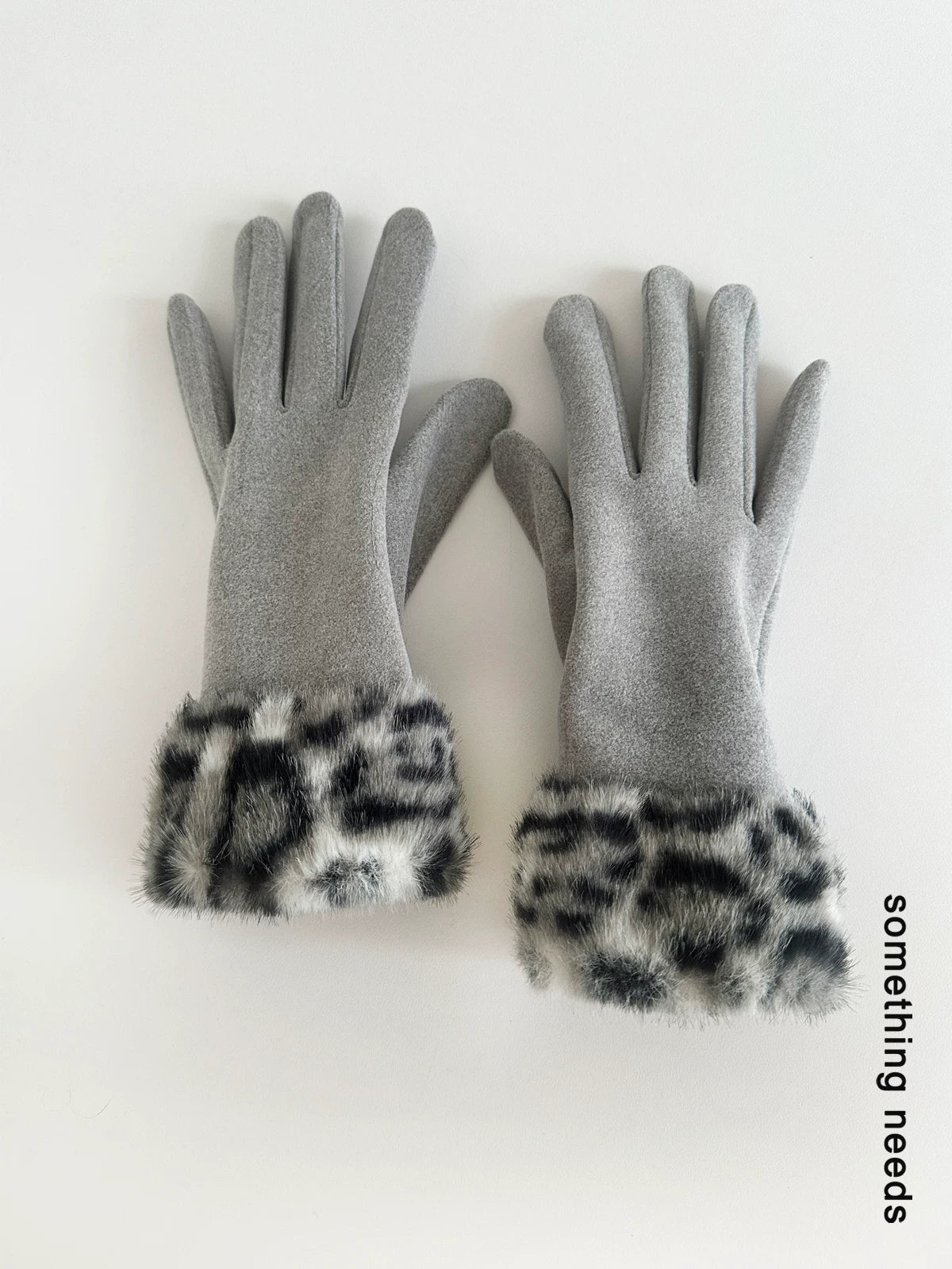 TRIA SELECT | FASHIONABLE LEOPARD TOUCHSCREEN GLOVES【ID:TN00141】