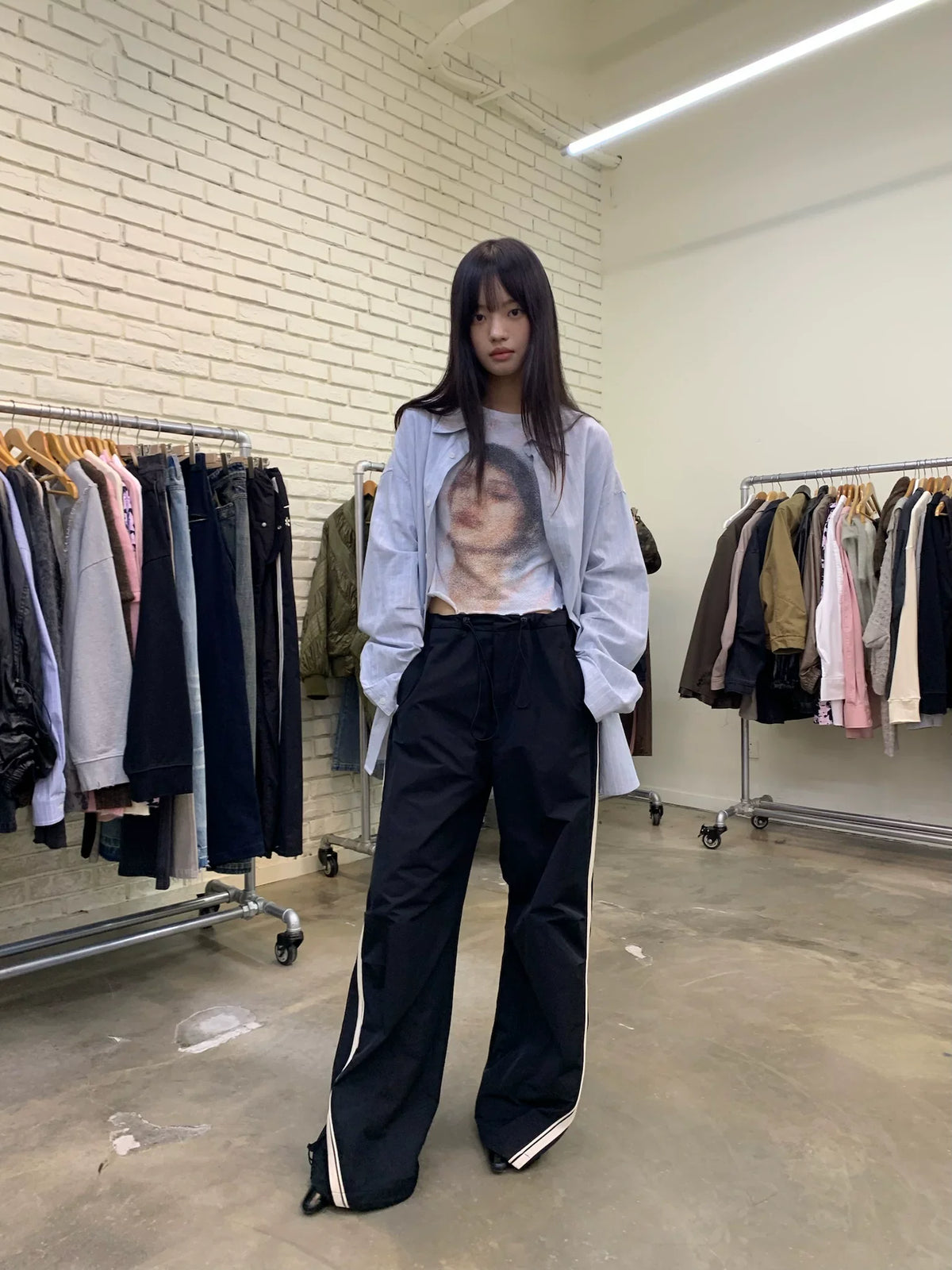 Veil Portrait Lettuce Hem Long-Sleeve