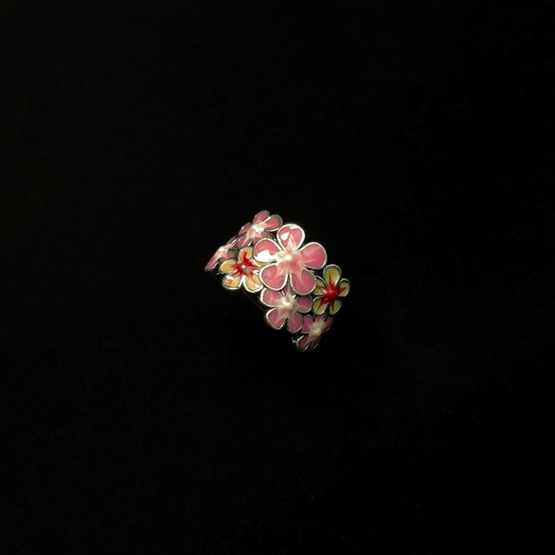 COLORFUL ENAMEL FLOWER RING