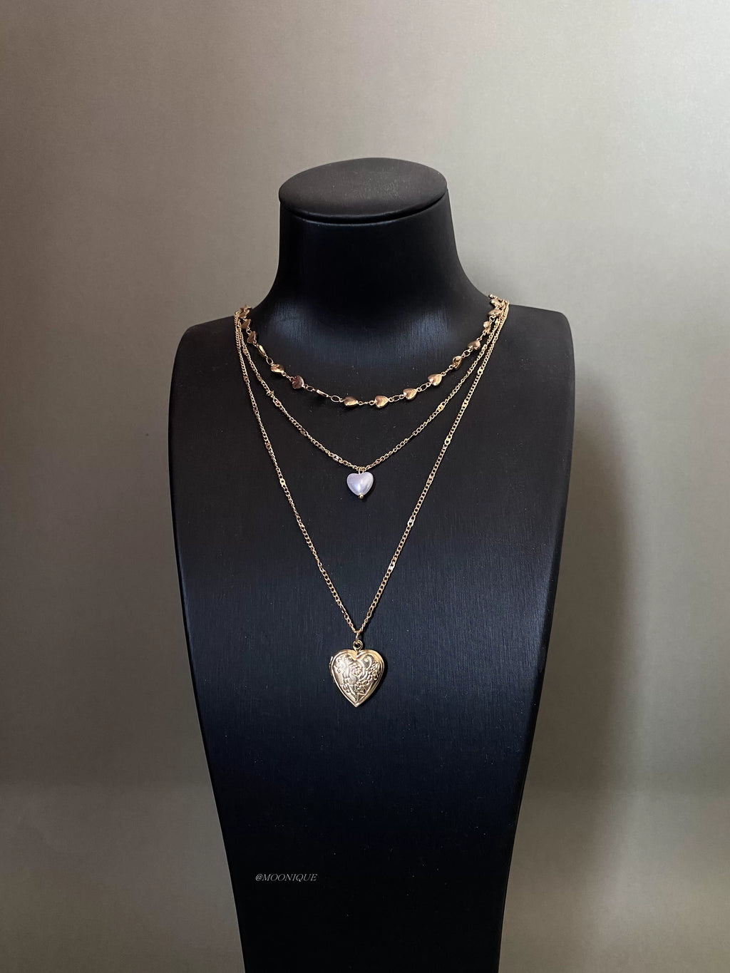 ANTIQUE HEART PENDANT NECKLACE